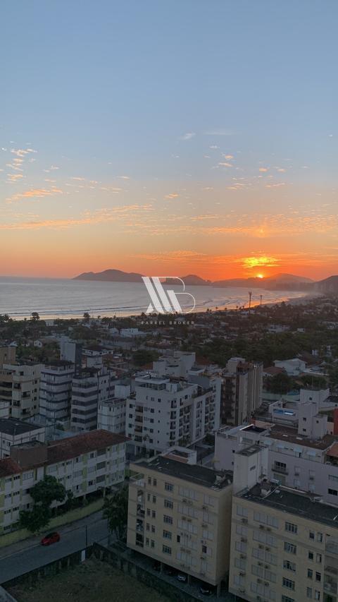 Apartamento c 2 dormitórios, Vista mar e lazer de clube na Praia da Enseada